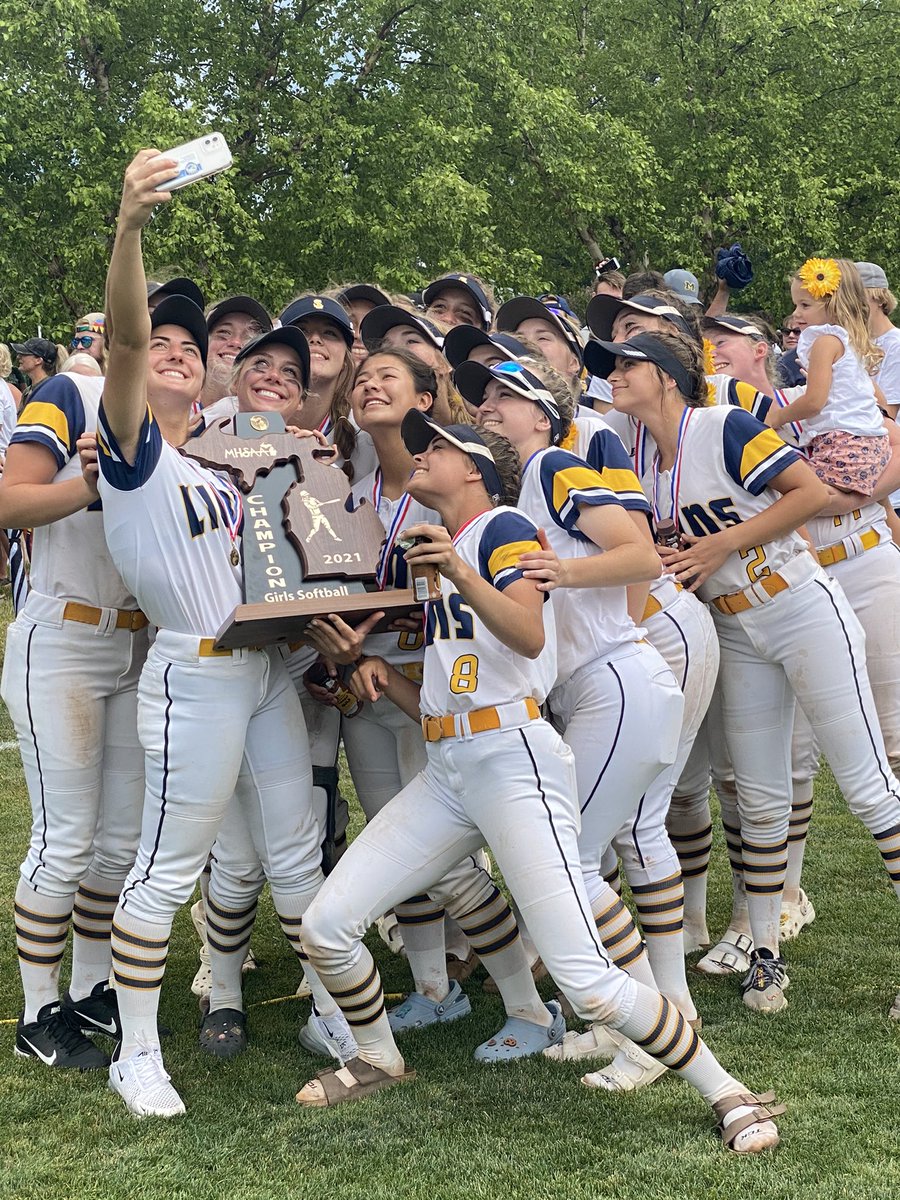 SLHS Softball (@softballslhs) on Twitter photo Just cuz....<a href="/slhslions/">South Lyon High School Athletics</a> <a href="/ava_crumbs/">Ava Crumley</a> <a href="/AvaBradshaw_6/">Ava Bradshaw</a> <a href="/graceeewalters/">Grace Walters</a> <a href="/cecedudek/">Cece Dudek</a> <a href="/carlymclaren03/">Carly McLaren</a> @JuliaDu41730316 #almostRingtime #moreplayerswithnotwitter <a href="/coachdepaulis/">Daniel DePaulis</a> <a href="/GlowackiStacy/">Stacy Glowacki</a> Just cuz....<a href="/slhslions/">South Lyon High School Athletics</a> <a href="/ava_crumbs/">Ava Crumley</a> <a href="/AvaBradshaw_6/">Ava Bradshaw</a> <a href="/graceeewalters/">Grace Walters</a> <a href="/cecedudek/">Cece Dudek</a> <a href="/carlymclaren03/">Carly McLaren</a> @JuliaDu41730316 #almostRingtime #moreplayerswithnotwitter <a href="/coachdepaulis/">Daniel DePaulis</a> <a href="/GlowackiStacy/">Stacy Glowacki</a>