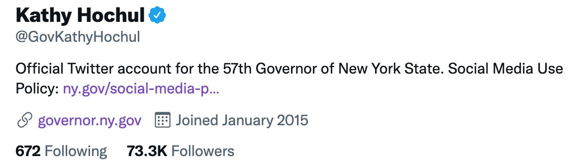 Lmao instead of giving up @NYGovCuomo with its 2.5M followers, he made her change @LtGovHochulNY to @GovKathyHochul with only 73K