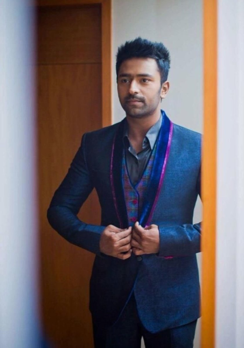 Media Petta tweet media