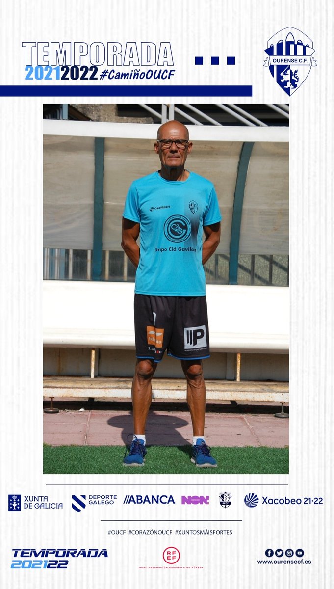Ourense_CF's tweet photo. Paco #OUCF2122 e o que resta.
O "Resolve problemas" moitos anos facendo fácil o difícil, utillero, augador, sanitario, masasista, confesor ...
O "señor lobo" de Pulp Fiction versión Ourense CF #CorazónOUCF 💙🤍 https://t.co/TdtTlUcAP2