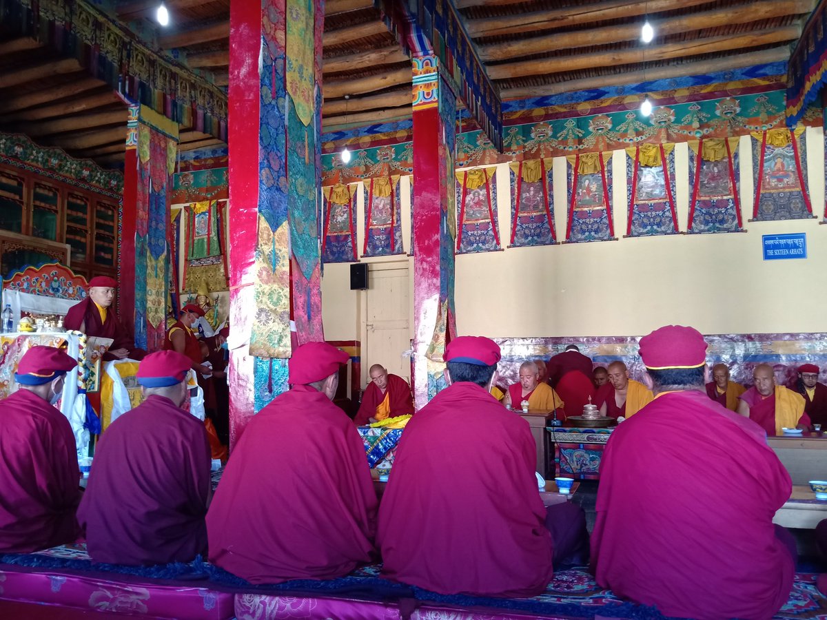 thuksey's tweet photo. Day 1:
Kybjey Drukpa Thuksey Rinpoche @thuksey visited Diskit Monastery in Nubra.
His Eminence was well received by the monks and monastery heads to the Monastery.
@Drukpa @GyalwaDokhampa @DalaiLama
#DiskitMonastery #Nurbra #Nubra2021 https://t.co/v4IJAgwOT4 https://t.co/oAojOylCzU