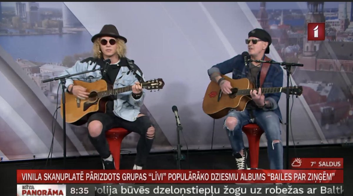 GrupaLivi's tweet photo. Šorīt @ltvpanorama stāstot par sestdien gaidāmo pasākumu "Līvu dziesmu svētki" un par vinilā pārizdoto skaņuplati "Bailes par ziņģēm". Plati varēs iegādāties arī Dziesmu svētkos vai vari pasūtīt to jau tagad šeit: https://t.co/YVrbcD17DD https://t.co/xVsqisKwmQ