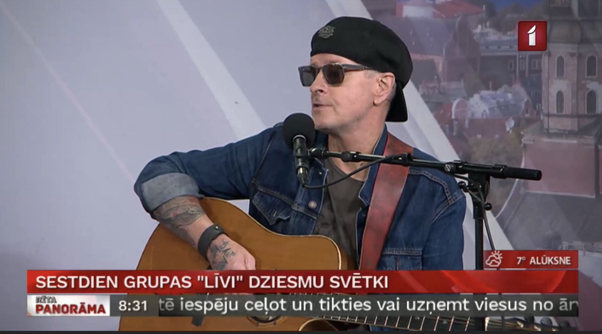 GrupaLivi's tweet photo. Šorīt @ltvpanorama stāstot par sestdien gaidāmo pasākumu "Līvu dziesmu svētki" un par vinilā pārizdoto skaņuplati "Bailes par ziņģēm". Plati varēs iegādāties arī Dziesmu svētkos vai vari pasūtīt to jau tagad šeit: https://t.co/YVrbcD17DD https://t.co/xVsqisKwmQ