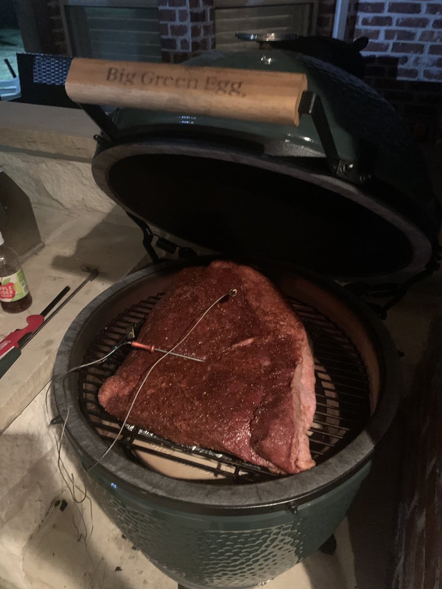 Smoke is rolling tonight!