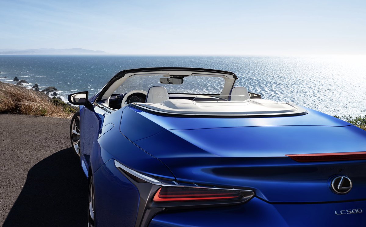 khuleonwheels's tweet photo. Hello! We are making our way to the launch of the first-ever Lexus Convertible. Here’s what we know so far: https://t.co/GIF69X9Blz.
#Lexus #LexusLC #LCConvertible #ExperienceAmazing https://t.co/dCEHJZLZ0J