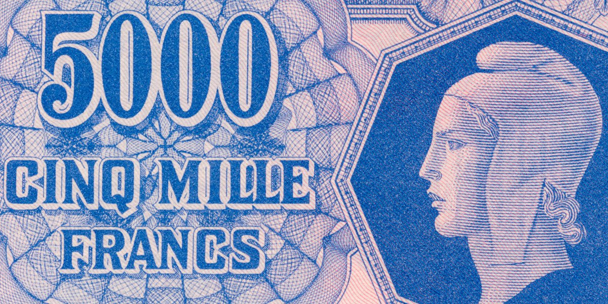 numizon's tweet image. 5,000 francs Marianne type 1945 ... A rare specimen for sale on eBay! #tresorcentral #frenchtreasury #rarebanknote #inventory. Read more: numizon.com/en/news/5000-f…