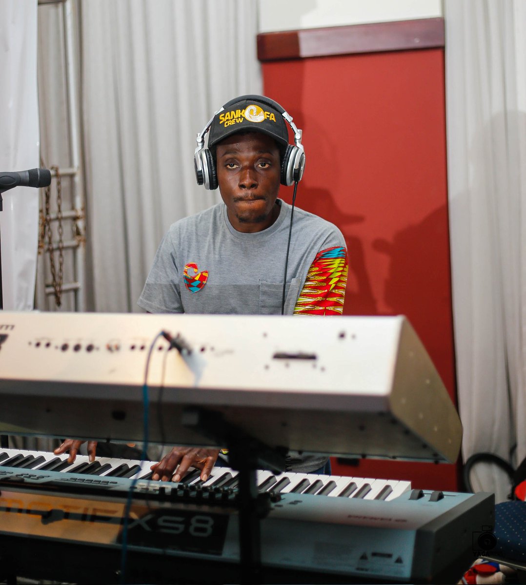 sankofacrewgh's tweet photo. To send light into the darkness of menโs hearts โ such is the duty of the artist.โ โ Robert Schumann
#sankofacrew #Bandleader #keyboardist #gilbee
.
.
.
#wma21 #wma21daries #musicawards #westernmusic #westline #passion #love
Photocredit:- @yaga_studios https://t.co/8ix9WEGeAy