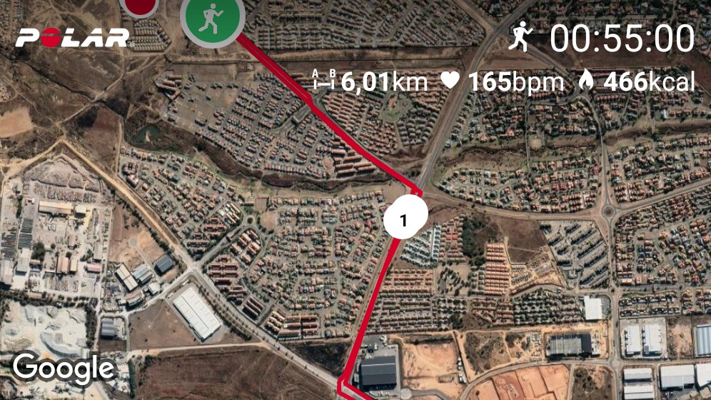 We will soon be doing our morning runs without fear coz winter is going 😅we are still at it #lifestyle #fetchyourbody2021 #runningwithTumisole #PolarM430