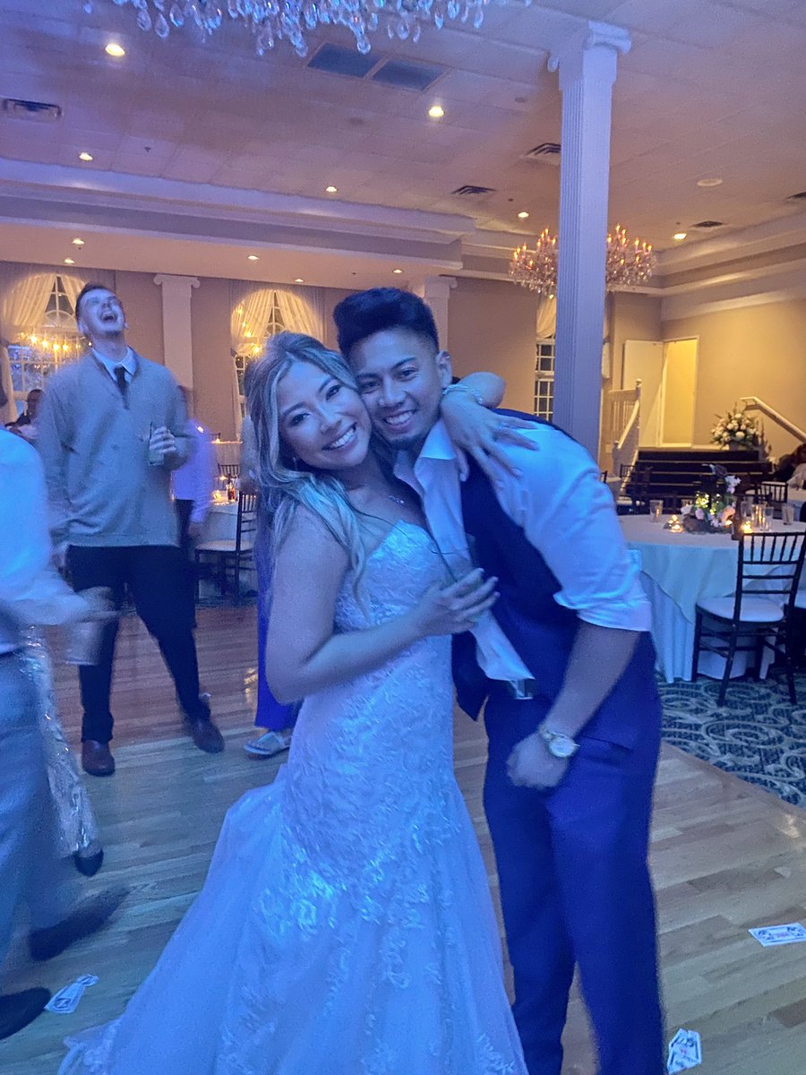 roxannebeatrice's tweet photo. Well damn. I’m a wife now 😅 https://t.co/sHEYw1r3T6