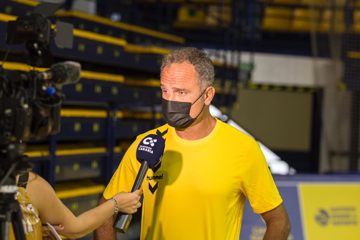 👀 <a href="/camarerosergio/">Sergio Miguel Camarero</a> hace balance de las primeras semanas de pretemporada y habló del futuro más inmediato del equipo tanto en las competiciones domésticas como en Europa

🗣 Sus palabras 👉 bit.ly/Camarero-PRET

#EnGuaguagPorEuropa #grancanaria #GranDestino #MuchoQueVivir