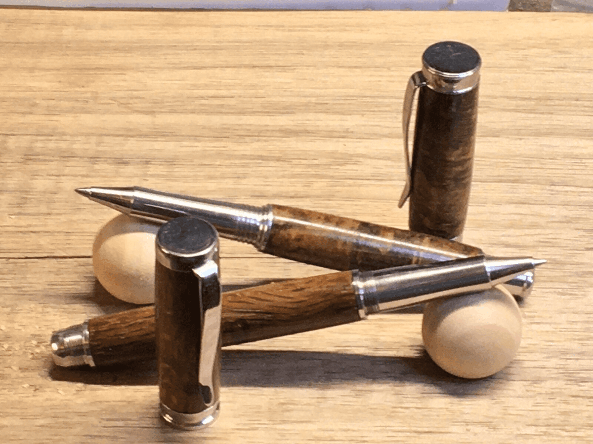 CivilWarTalk's tweet photo. Finished Pens from last Wednesday Night | Announcements https://t.co/BXMHOPACzC #civilwartalk #ShenandoahArsenalTurning #TurnandSplat #PrayerTree #Jackson #CivilWarWitnessWood https://t.co/KsH56DbJc1
