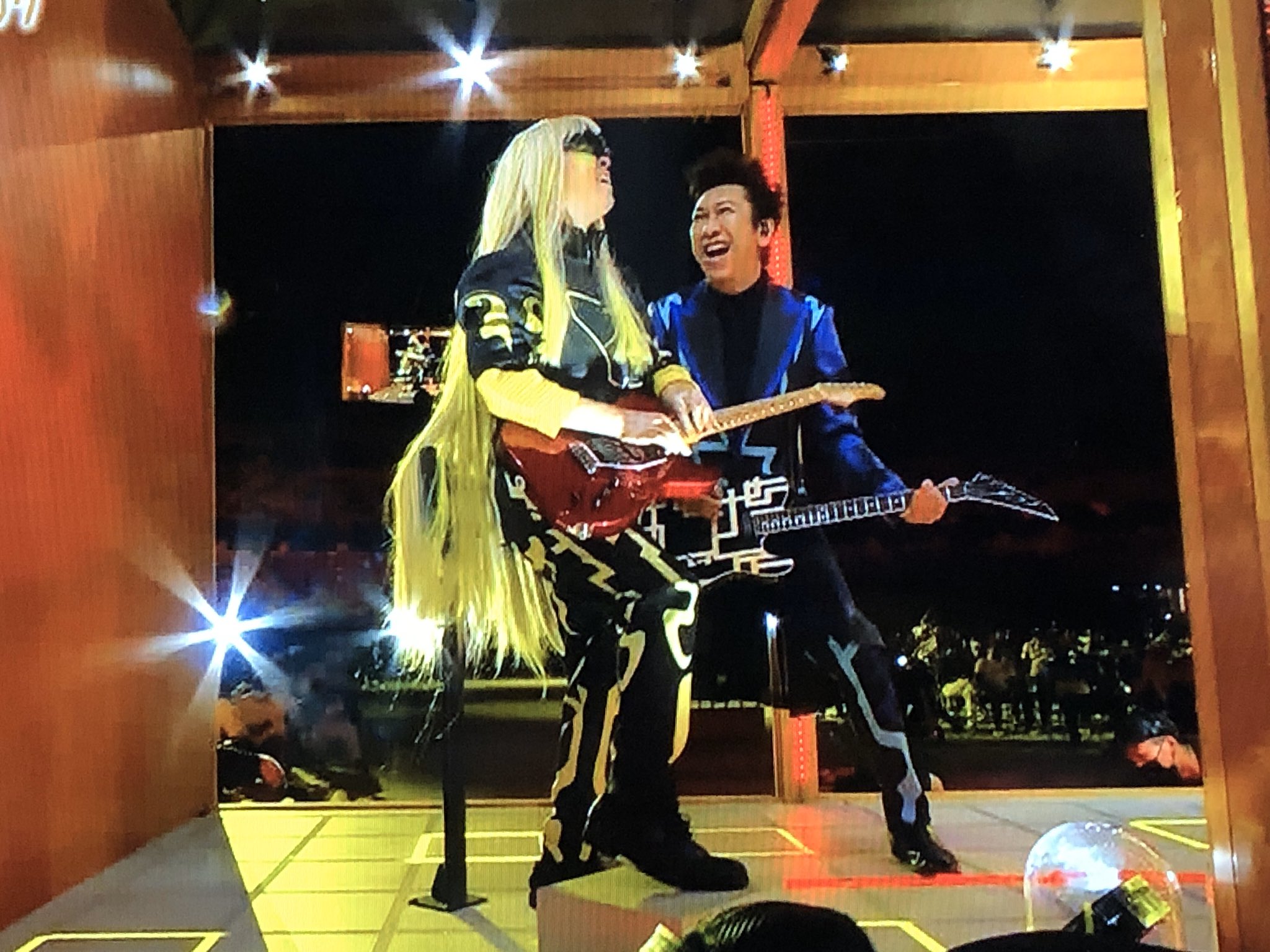 おくあき まさお 一本気の むかし記者 子供の感染が拡大していると言うニュースが流れている裏では 布袋寅泰まで借り出してパラリンピックの開会式 障害者は感染しやすい上に 感染したら非常に手間がかかる 何もこの時期にリスクのあることをやら