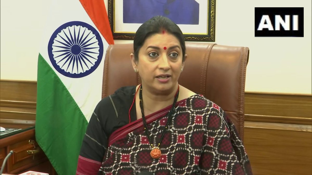 ANI's tweet photo. Congress govt in Maharashtra raised Rs 8,000 crores by monetising Mumbai-Pune expressway. Is Rahul Gandhi alleging that the Maharashtra govt sold the expressway?: Union Minister Smriti Irani https://t.co/1mTDRmk4ha