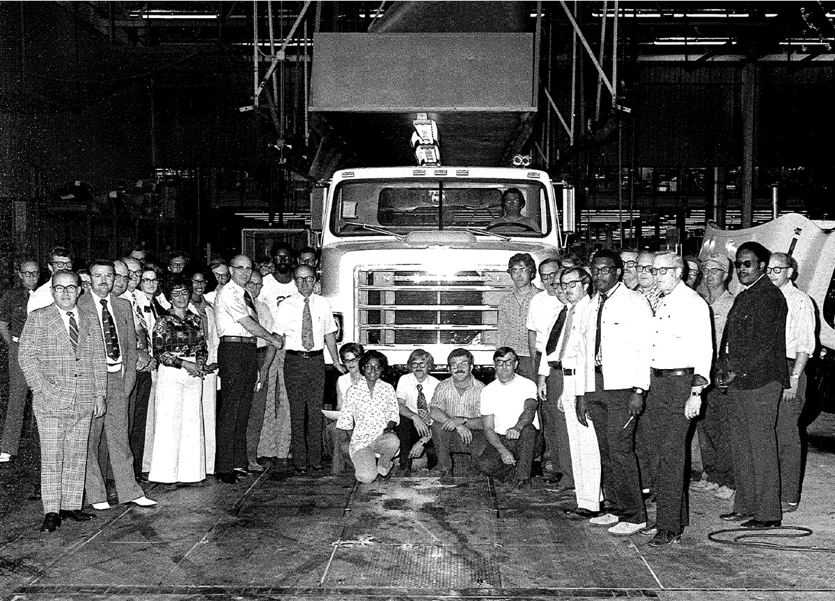 NavistarNews's tweet image. Congratulations to our Assembly Plant in Springfield, Ohio for celebrating 100 years of production this year! The Springfield Assembly Plant (SAP) will be approaching 6 million trucks produced in the near future.