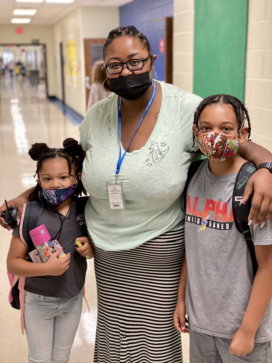 Catherine Tompkins tweet media