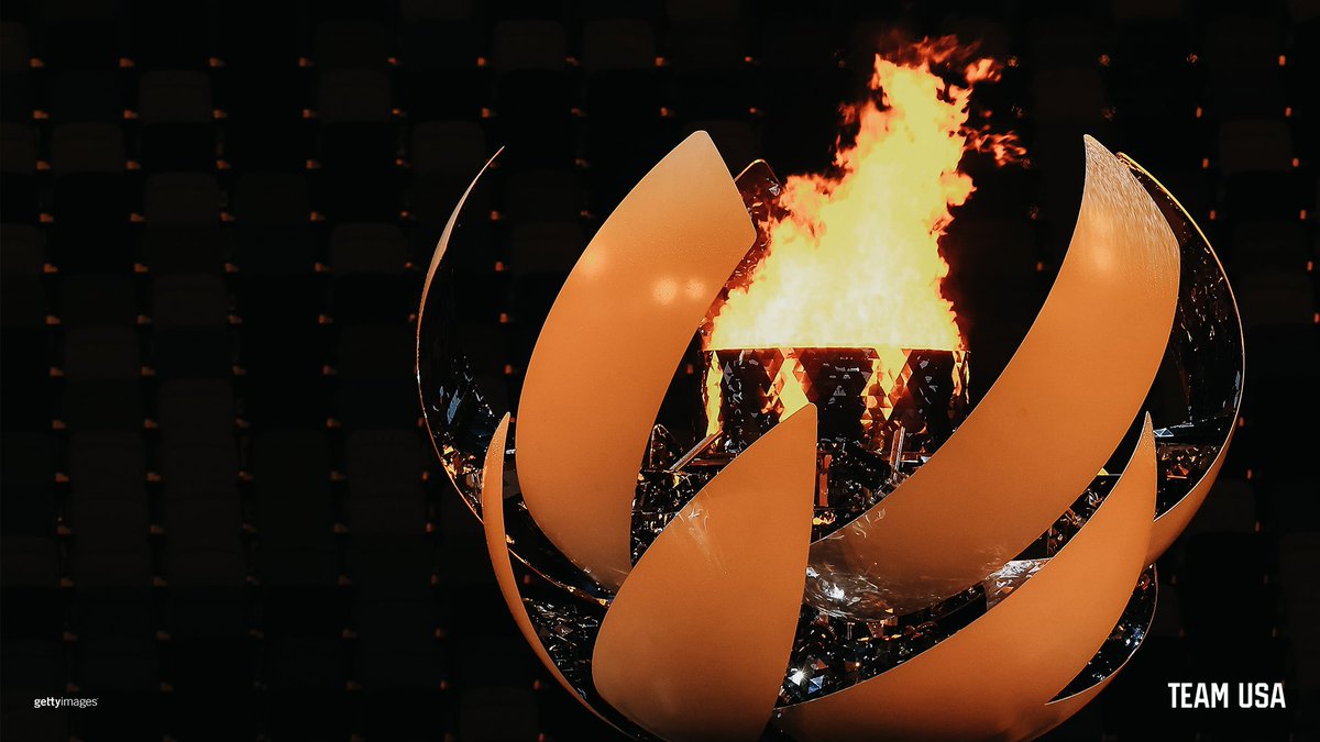 Image of the lit Olympic cauldron. 