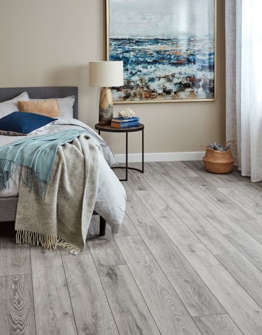 Our Duke Laminate Range has a variety of beautiful styles to choose from to add a realistic wood look and transform your home 😍

🛒 Order your Free Samples today!
👉 bit.ly/3890gGE

#Flooring #Laminate #LaminateFlooring #Interiors