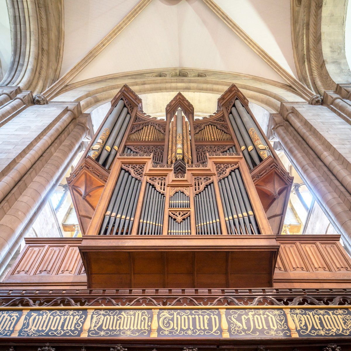 It's now only 3 weeks until we welcome back our lunchtime concerts! 

🎹 Join us as we experience Pianist Ben Socrates on Tuesday 14th September at 1.00pm.

Visit our website for more details: loom.ly/nFAsVao 

 📷 - Ash Mills