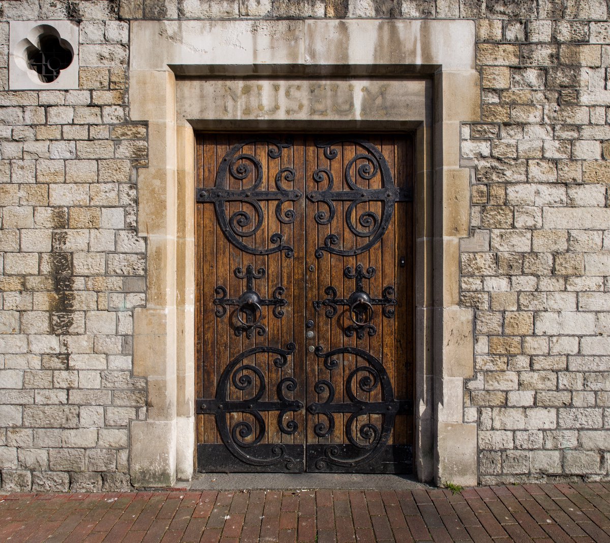 MaisonDieuDover's tweet image. We're throwing open the doors (and there's a lot of them!) for #HeritageOpenDays 18 &amp;amp; 19 September. Book today to explore 800 years of history and find out about our exciting #Lotteryfunded plans for the #reawakening of the #MaisonDieu #RediscoverSummer eventbrite.co.uk/e/william-burg…