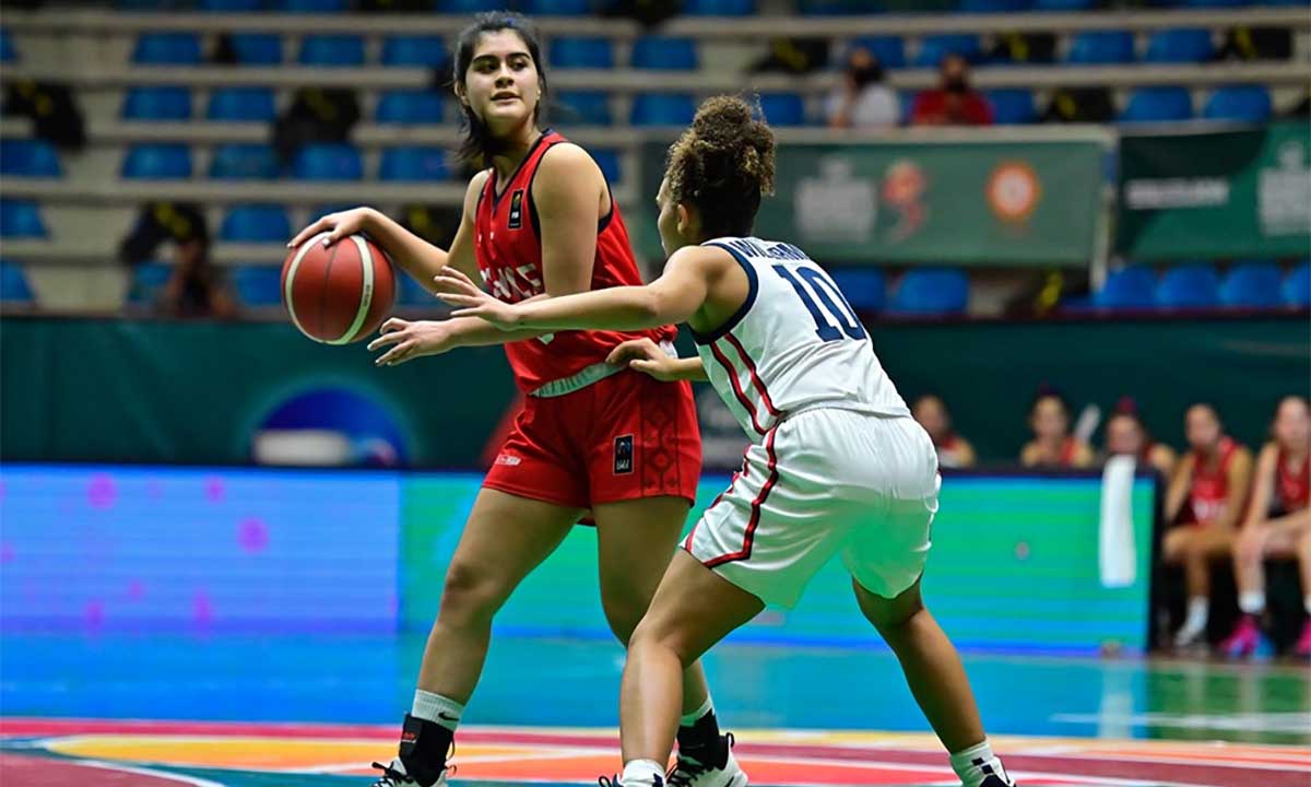 Consu_basquet's tweet photo. 🏀Arrancaron los FIBA Americas U16 para las selecciones sudamericanas🏀

Hubo triunfos para los equipos masculinos de Brasil y Argentina. Este martes se verán las caras. En femenino se dará el cruce entre Chile y Argentina.

Fotos: @FIBA

https://t.co/rifLZVwoxY https://t.co/nQxaGO3Ezp