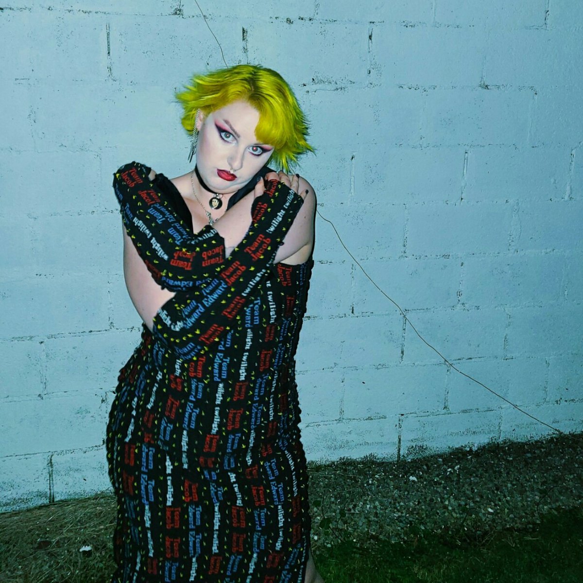 sucky sucky tweet media