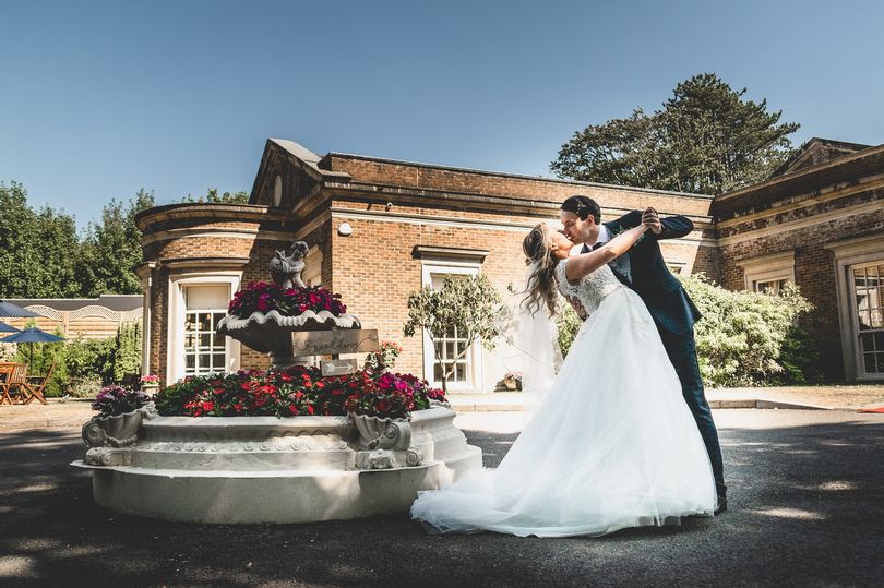 De Courceys Manor is taking bookings for spectacular weddings, as well as offering bottomless brunch and Sunday roast dinner bit.ly/389ioQy 

#Ad <a href="/Decourceysmanor/">De Courceys Manor</a>