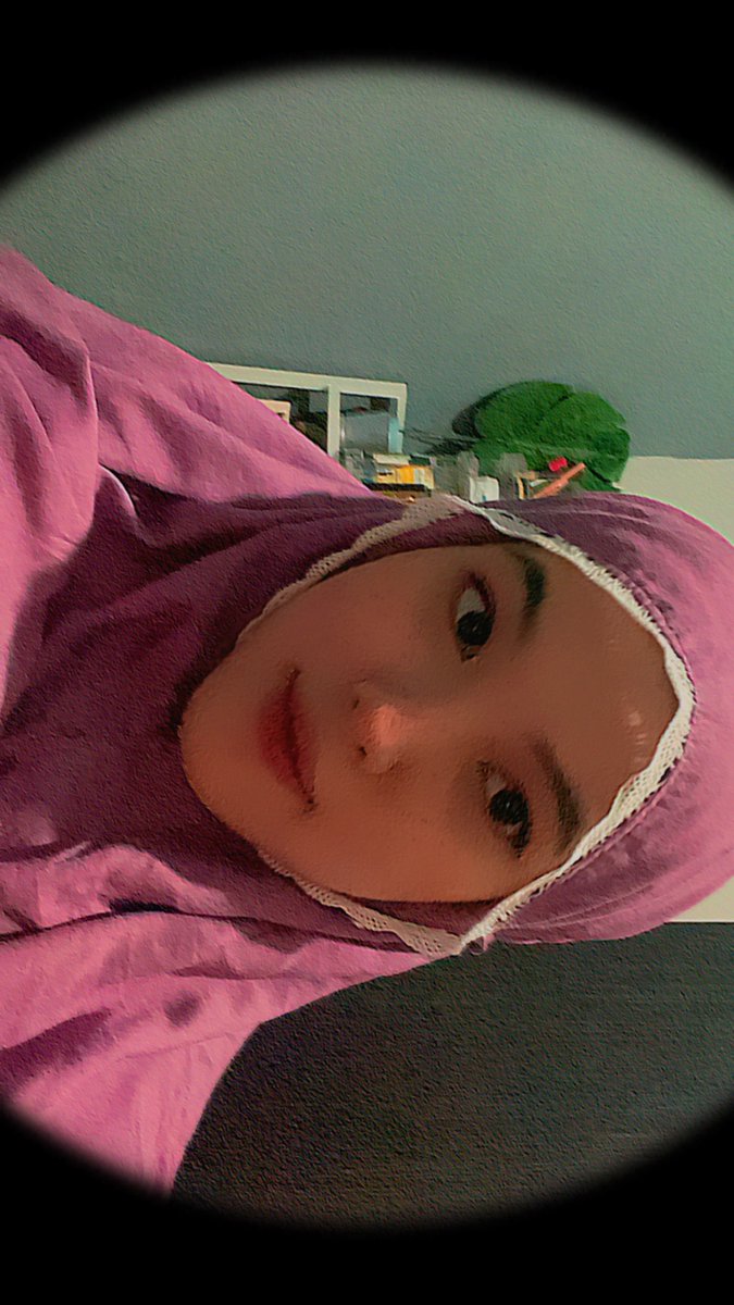 MirmiraF's tweet photo. Lagi nunggu maghrib https://t.co/vVMhSGW0OE