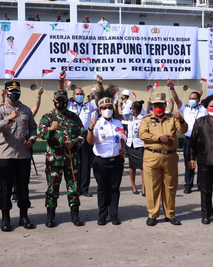 BaratGolkar's tweet photo. Launching turut dihadiri secara virtual oleh Menteri Perhubungan Repulik Indonesia @budikaryas,

@DPP_Golkar
@kabargolkar 
#AirlanggaHartarto 
#kerjauntukindonesia 
#GolkarIndonesia 
#GolkarPapuaBarat
#IsolasiTerpadu
#Covid-19 https://t.co/7L8SqriNFT