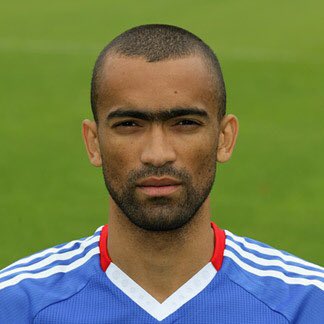 Happy Birthday to the legend that is Jose Bosingwa  The greatest eyebrow to ever grace the Stamford Bridge turf 