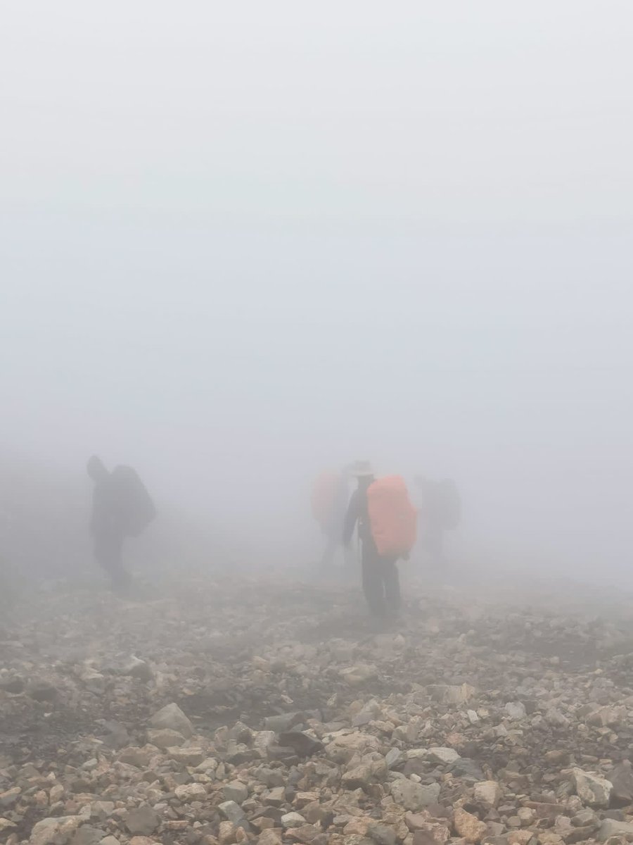 DunottarDofE's tweet image. Reaching the top of Green Gable in a white-out… #GreenGable #whiteout #DofE
