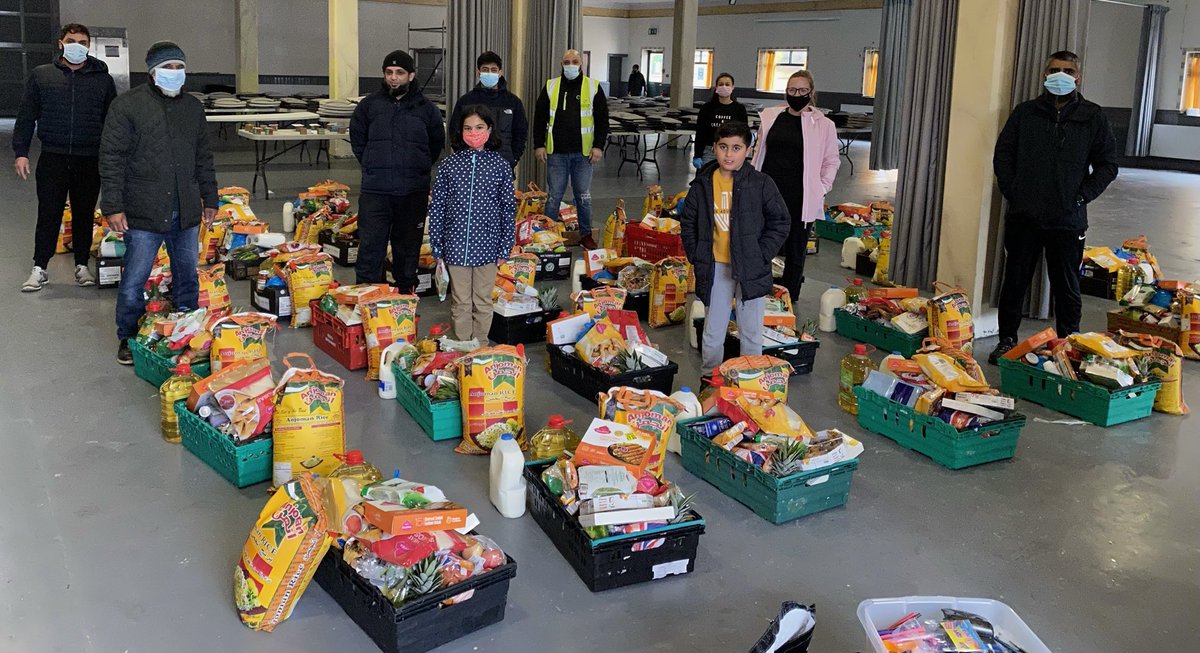 If you know anyone that requires food inc Refugees in #Preston area then pls provide our details noorfoodbank.co.uk &amp; we will support them. Pls rtwt to get msg out there. #foodbank #AfghanistanCrisis #Refugees <a href="/leponline/">Lancashire Post</a> <a href="/blogpreston/">Blog Preston</a> <a href="/LancashireCC/">Lancashire County Council</a> <a href="/prestoncouncil/">Preston City Council</a> @MpHendrick