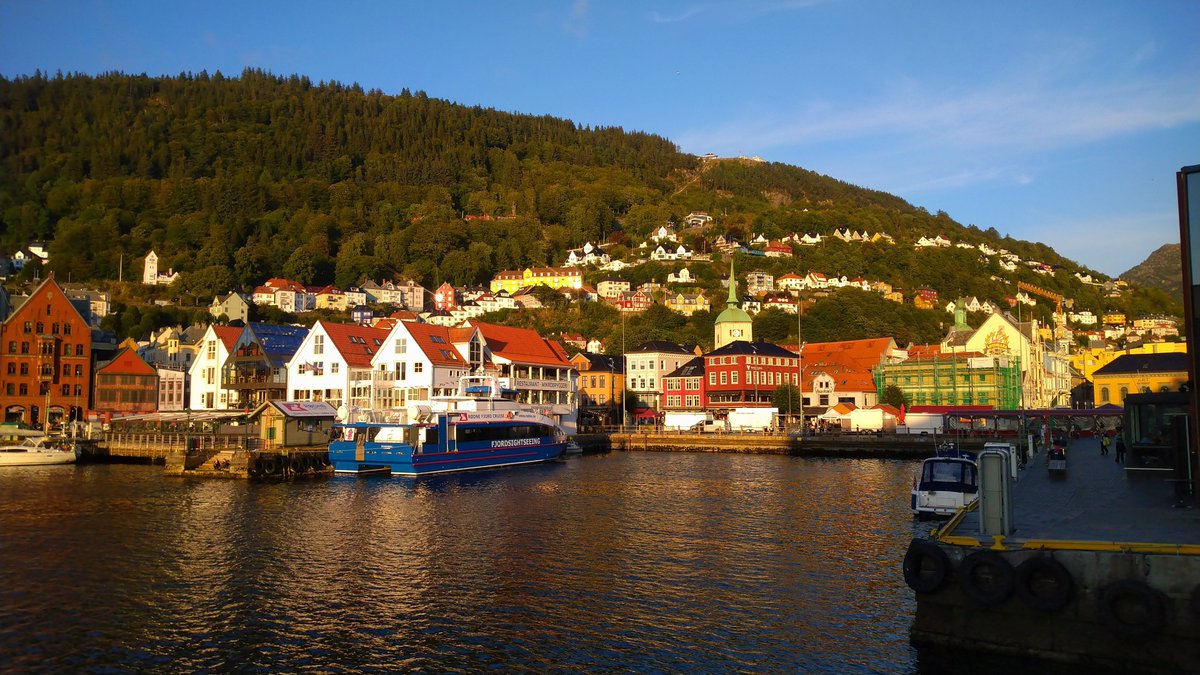 Bergen😍my new home as an Associate Professor at the Department of Administration and Organization Theory @UiB_AdmOrg at my new Alma Mater <a href="/UIB/">Universitetet i Bergen</a>.