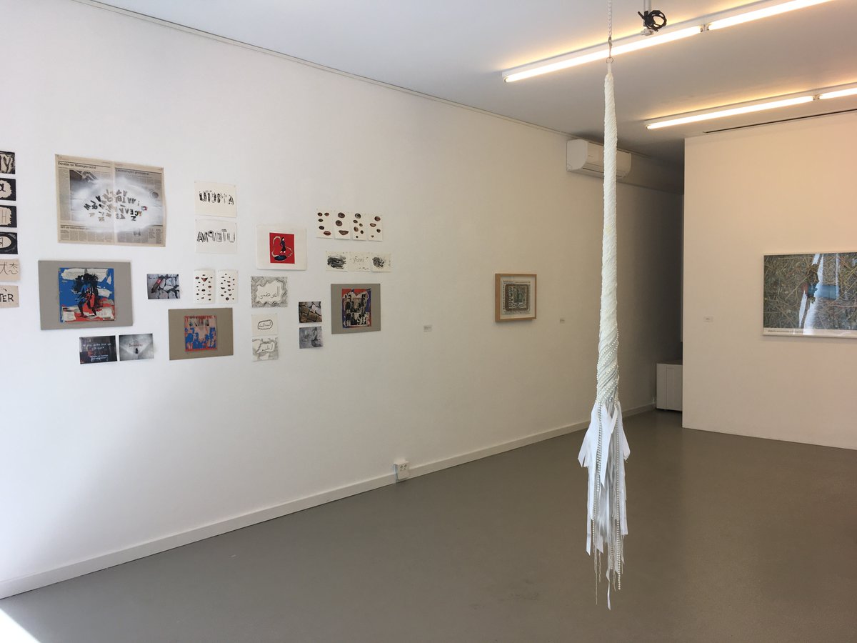 The exhibition "Territories: of freedom and diversity" ends this week. Curated by João Silvério, the exhibition presents at the Embassies of Portugal, Angola, Brazil, Cape Verde and Mozambique in Berlin a total of 36 artists from Portuguese-speaking countries. 
Come and visit us!