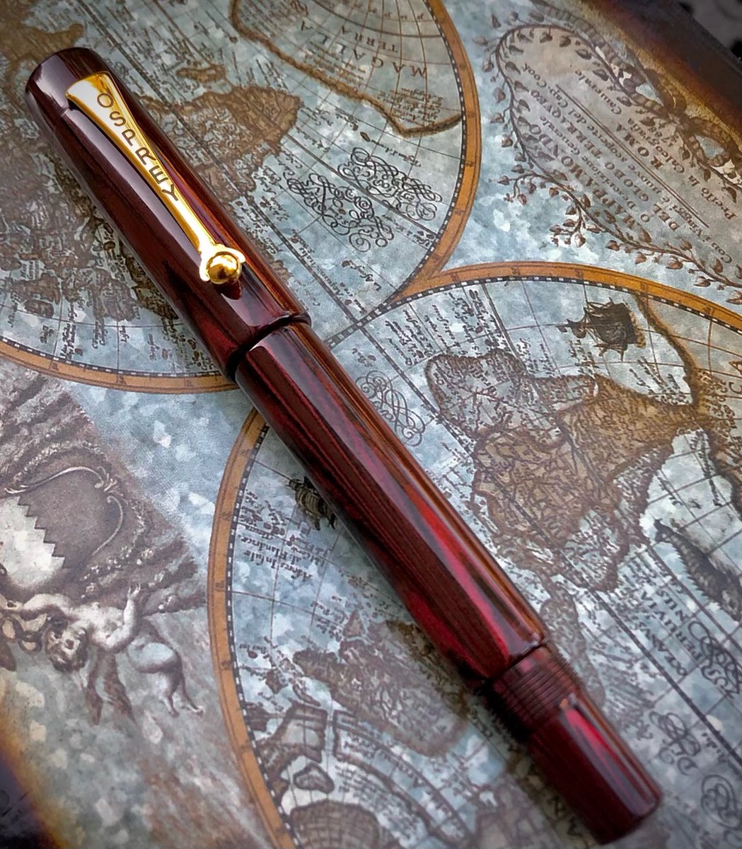 ospreypen's tweet photo. #inkigayo #tbt
#inkyung
#inkigayotxt
#inktober
#inkplasm
#fountainpen #fpn #calligraphy #twitter #osprey #ospreypens https://t.co/86YXFWImgB https://t.co/B5RC4KY8OE