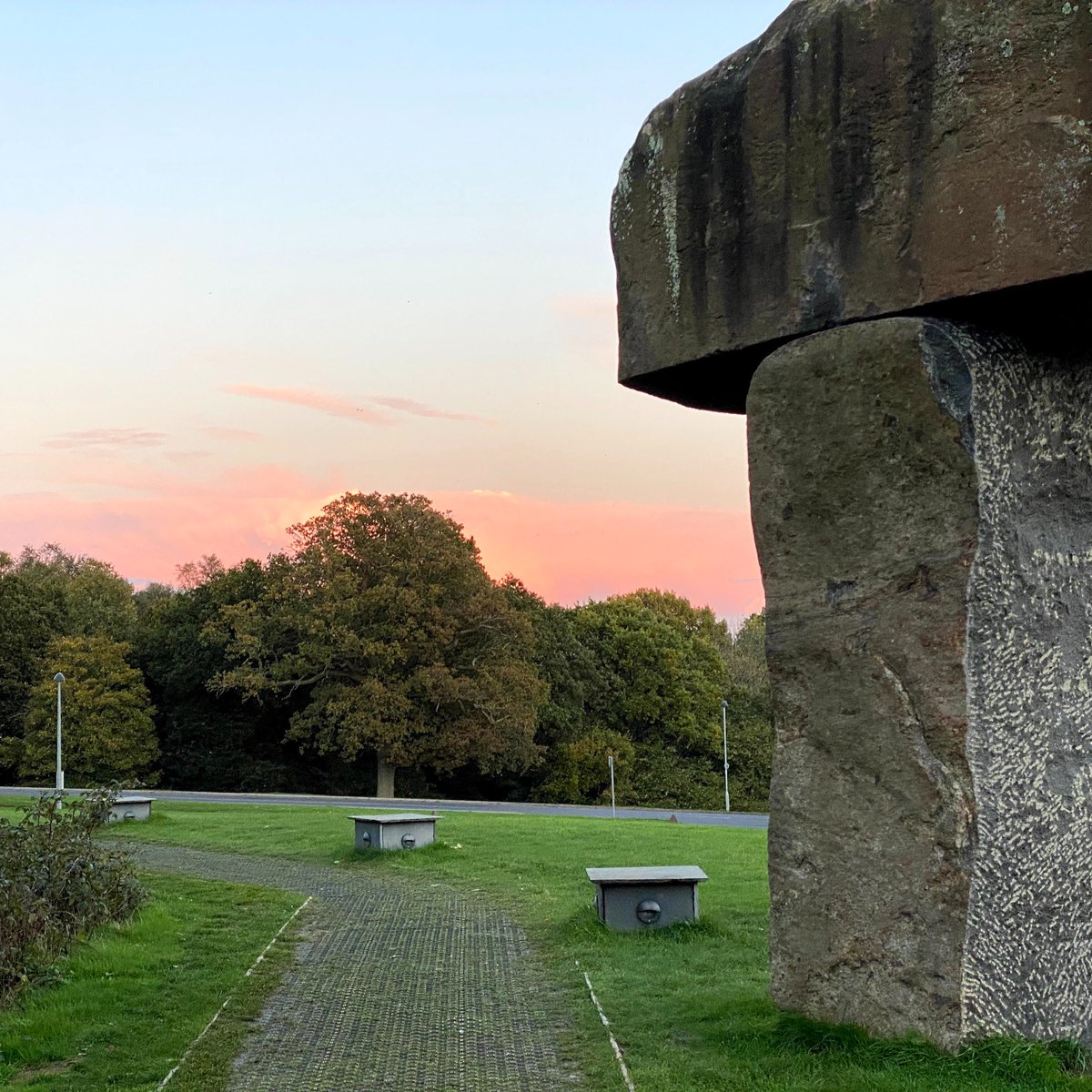 KentConsortium's tweet image. This is a beautiful photo of the University of Kent Campus from Claire Baiden, thank you for submitting and letting us use on our socials! 🌄❤️ #photooftheday #kent #Canterbury #studentlife #university #photography #UniKent