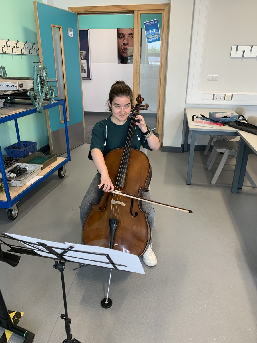 PmhPcym's tweet photo. What make #PCYM such a positive experience for students? We asked our alumni: " I absolutely loved it and was excited to keep attending each week!... being surrounded by like-minded musicians...performing The Snowman Live as part of a youth orchestra...getting to watch an opera" https://t.co/Qsn5BAL4bf