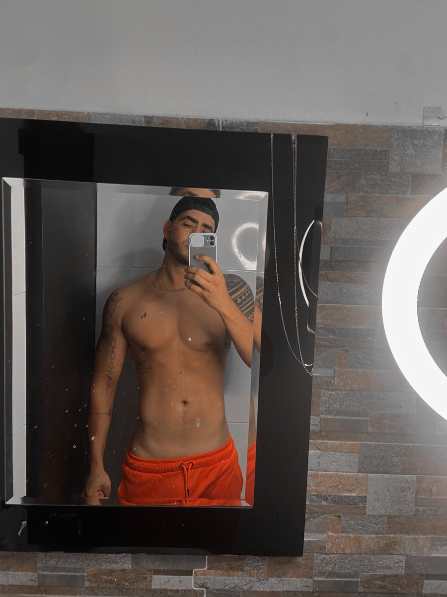 Camilo Rojas 🇨🇴 on X: 20K por Nequi y ya les envío fotos de mi pack  🍆🍑, escribe al privado 🤫….RT t.co8in7M9WauP  X