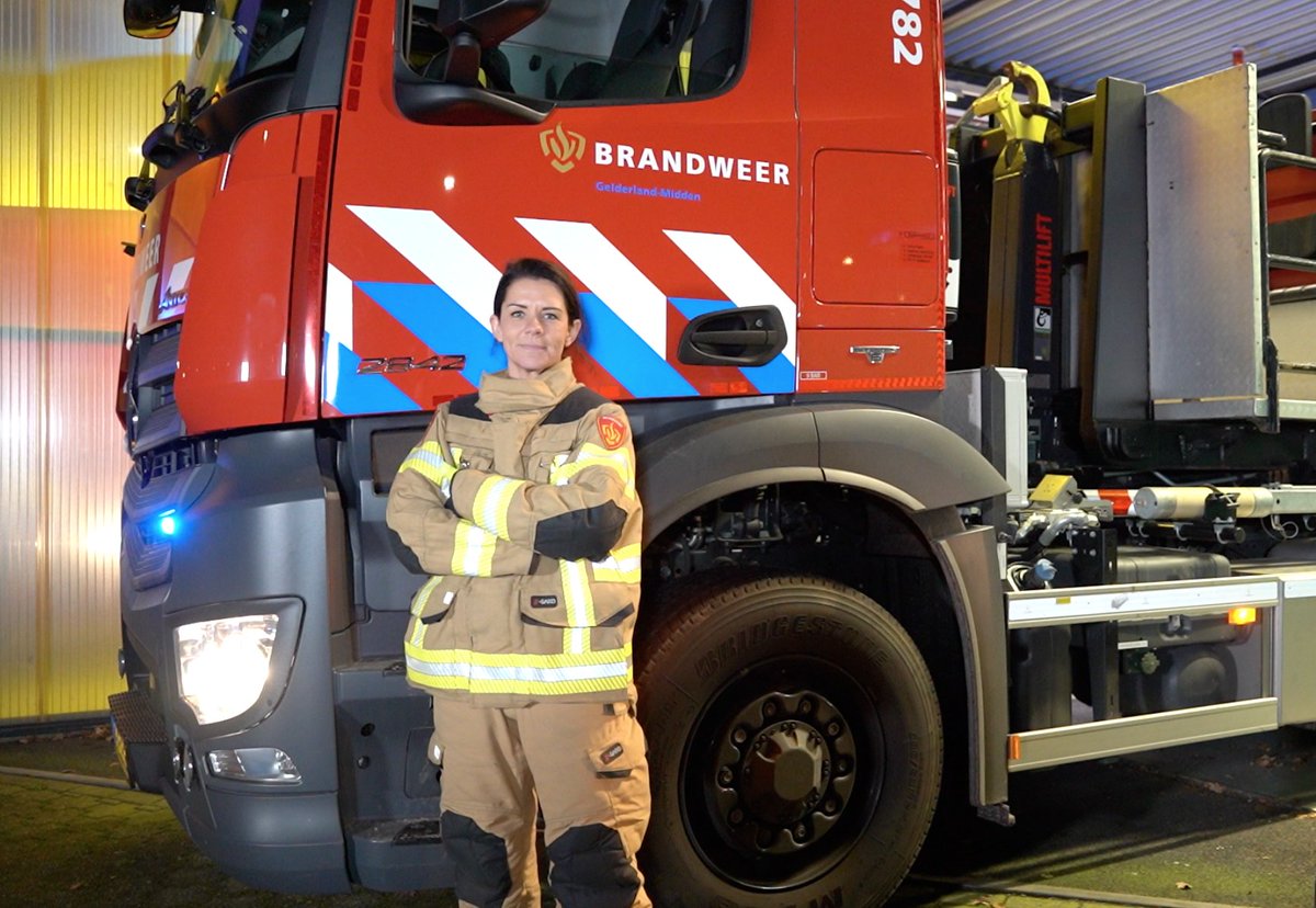 brandweerGM's tweet photo. "Het geeft mij zoveel plezier, dat ik zelfs nu ik op vakantie ben het werk mis."

Wil jij net zoals Willeke werken bij de brandweer? Meld je dan snel hier aan 👉 https://t.co/534NEEwKQ4

#brandweergm #werkenbijdebrandweer #vrijwilligebrandweer https://t.co/9cGwBWexji
