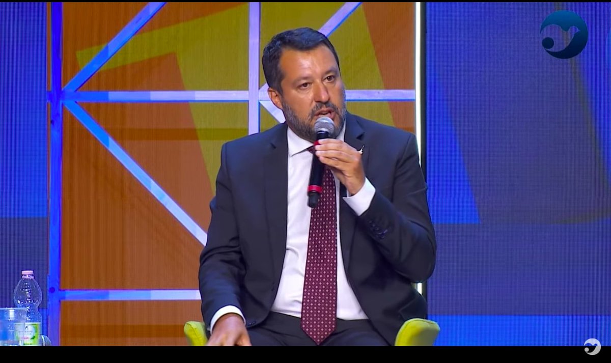 MeetingRimini's tweet photo. "Io il dialogo con i terroristi islamici non lo concepisco per principio e non li legittimo".

@matteosalvinimi al #meeting21. https://t.co/z0VhFbMA0E