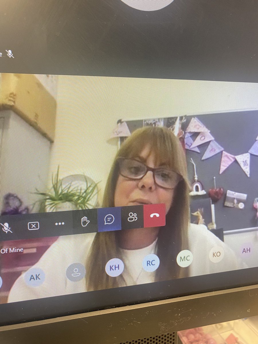 Becki Oxley tweet media