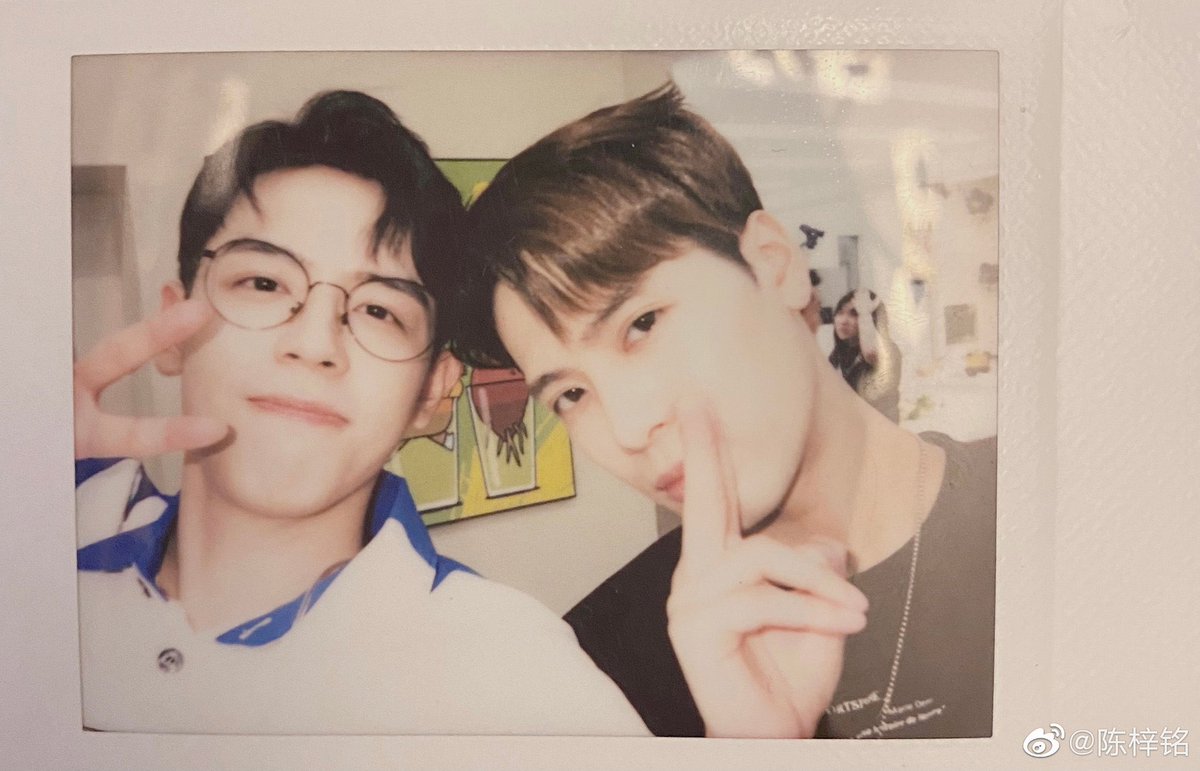 210824 || ويبو

تحديث 陈梓铭:
"النهاية!"

🎐~
<a href="/JacksonWang852/">Jackson Wang</a> <a href="/teamwangofcl/">TEAM WANG records</a>