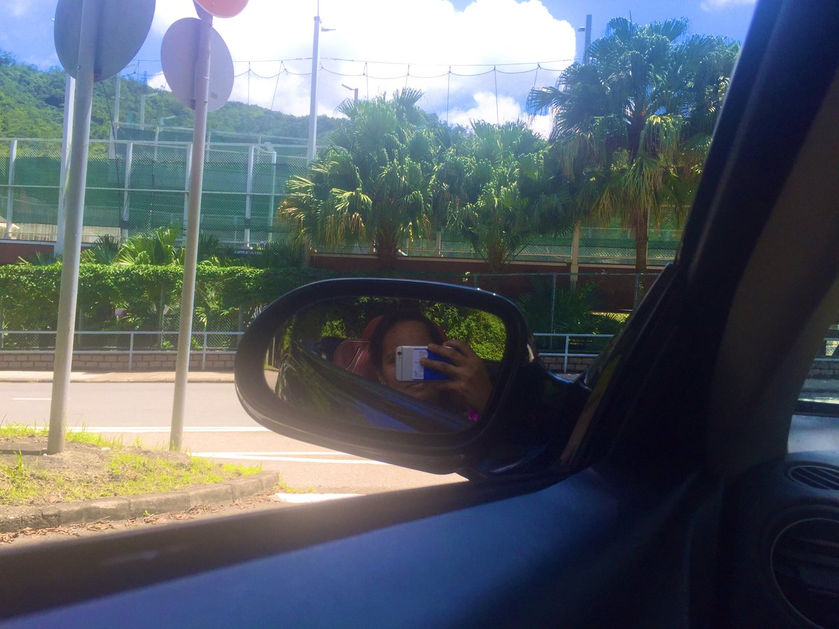 wanderlandaries's tweet photo. Sports car on the go🥰 🚘 

#sportscar #highway #car #goodweather #EmbraceTheJourney https://t.co/PHsz4V58hC