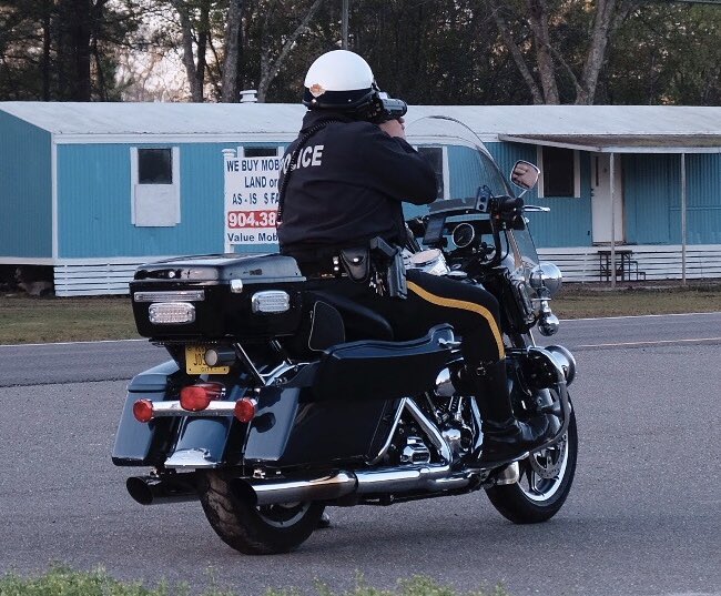 Jax Sheriff's Office (@jsopio) on Twitter photo Crashes with Fatalities are up!! So don’t be surprised to see these guys out working on two main causes - speed and red light violations.
Slow down, pay attention and be careful.
#ArriveAlive #JSO #DuvalTrafficTruths
#JSOMotorMen
<a href="/CityofJax/">City of Jacksonville</a> Crashes with Fatalities are up!! So don’t be surprised to see these guys out working on two main causes - speed and red light violations.
Slow down, pay attention and be careful.
#ArriveAlive #JSO #DuvalTrafficTruths
#JSOMotorMen
<a href="/CityofJax/">City of Jacksonville</a>