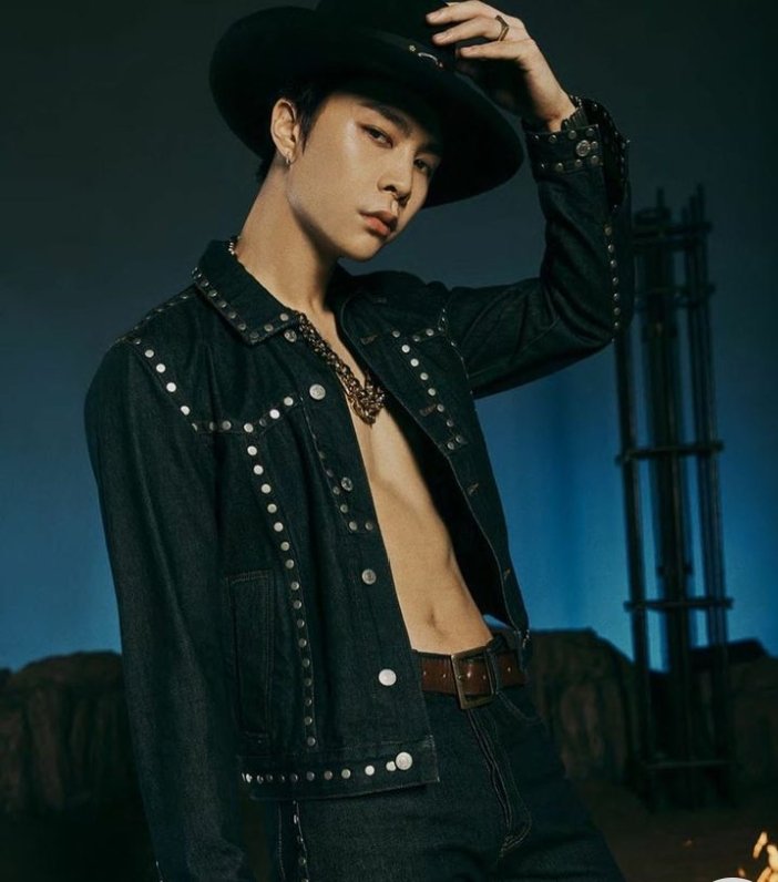 HANAH | IA on Twitter: "Nct 127 cowboy concept?!? As a Johfam I don't know  if I will be able to live through this era. I still can't forget this  Resonance Johnny