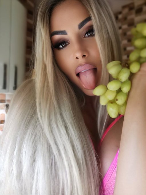 Swett👅 do you like fruit😜?  https://t.co/O0ATaH7AgV #nude #photodromm #mariadreamgirl https://t.co/3<a href="/tag/nude"class="tags">#nude</a><a href="/tag/photodromm"class="tags"><span>#photodromm</span></a><a href="/tag/mariadreamgirl"class="tags"><span>#mariadreamgirl</span></a>