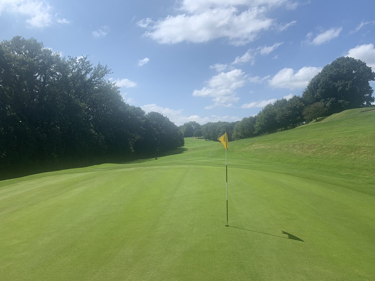 Great effort by the team <a href="/TivertonGC/">Tiverton Golf Club</a> greens maintenance all completed. Big thanks to <a href="/RickiWorrall/">ricki worrall</a> <a href="/exminstergolf/">exminstergolf</a> for lending us their topdresser when ours broke on Monday pm &amp; <a href="/AndyPryce1/">Andy Pryce</a> for transporting it. #teamtiv #greenkeeping <a href="/joepike90/">Joe Pike</a> <a href="/JoeBaker99/">Joe Baker</a> <a href="/k1__kev/">Kev</a>