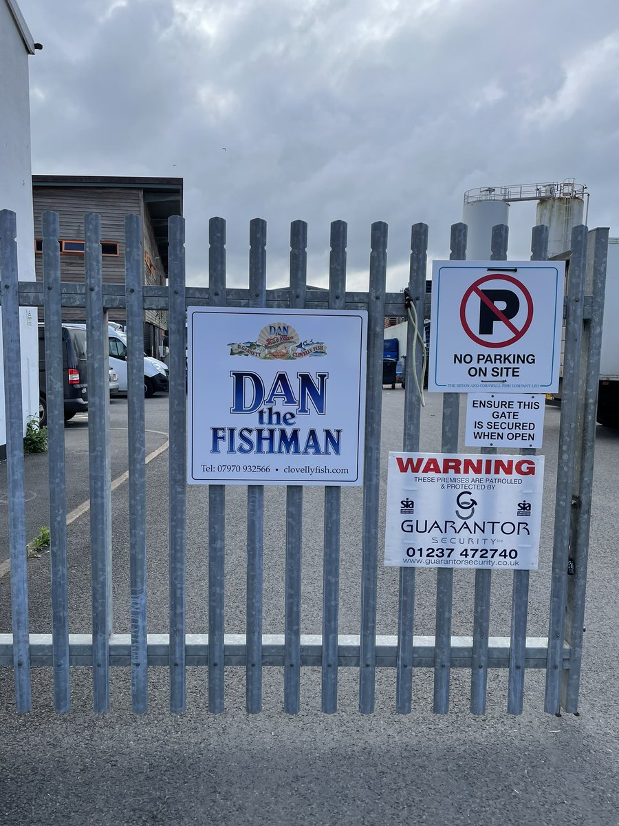 doubleUprint (@doubleuprint) on Twitter photo New signs for <a href="/Dan/">dan</a> the fish man
Aluminium sign panels made and installed by us.
#signpanels #signage #aluminiumsigns #unitsigns #buildingsigns #appledore #bideford #fishmonger #clovellyfish #danthefishman #design #print #signs #SignMakerNorthDevon New signs for <a href="/Dan/">dan</a> the fish man
Aluminium sign panels made and installed by us.
#signpanels #signage #aluminiumsigns #unitsigns #buildingsigns #appledore #bideford #fishmonger #clovellyfish #danthefishman #design #print #signs #SignMakerNorthDevon
