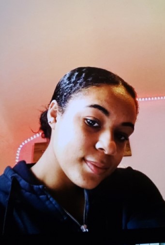TPSOperations's tweet photo. MISSING:
Jada Salsman, 15
-  last seen 10:15 a.m., on August 23, Kingston Road and Midland Avenue area.
- 5'4", medium build, 130 lbs., black hair in pony tail, wearing black Nike t-shirt, grey track pants, black high top leather Nike 'Air Force 1' shoes.
#GO1607399
^ep2 https://t.co/8EqTaVufvl