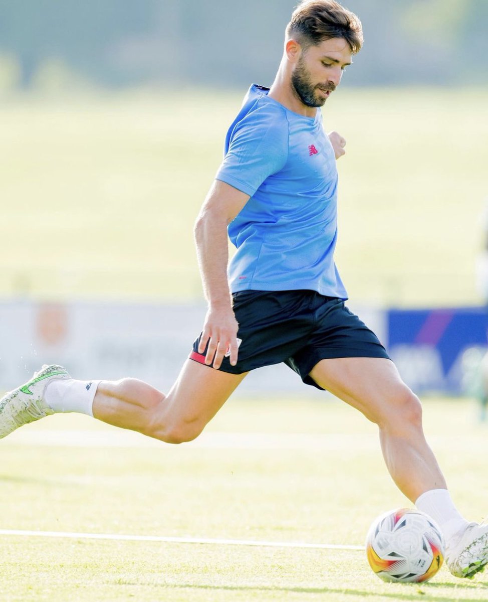 Yeray Álvarez no podrá unirse al grupo por problemas 🤕
No podrá unirse hasta después del patín de selecciones 🦁