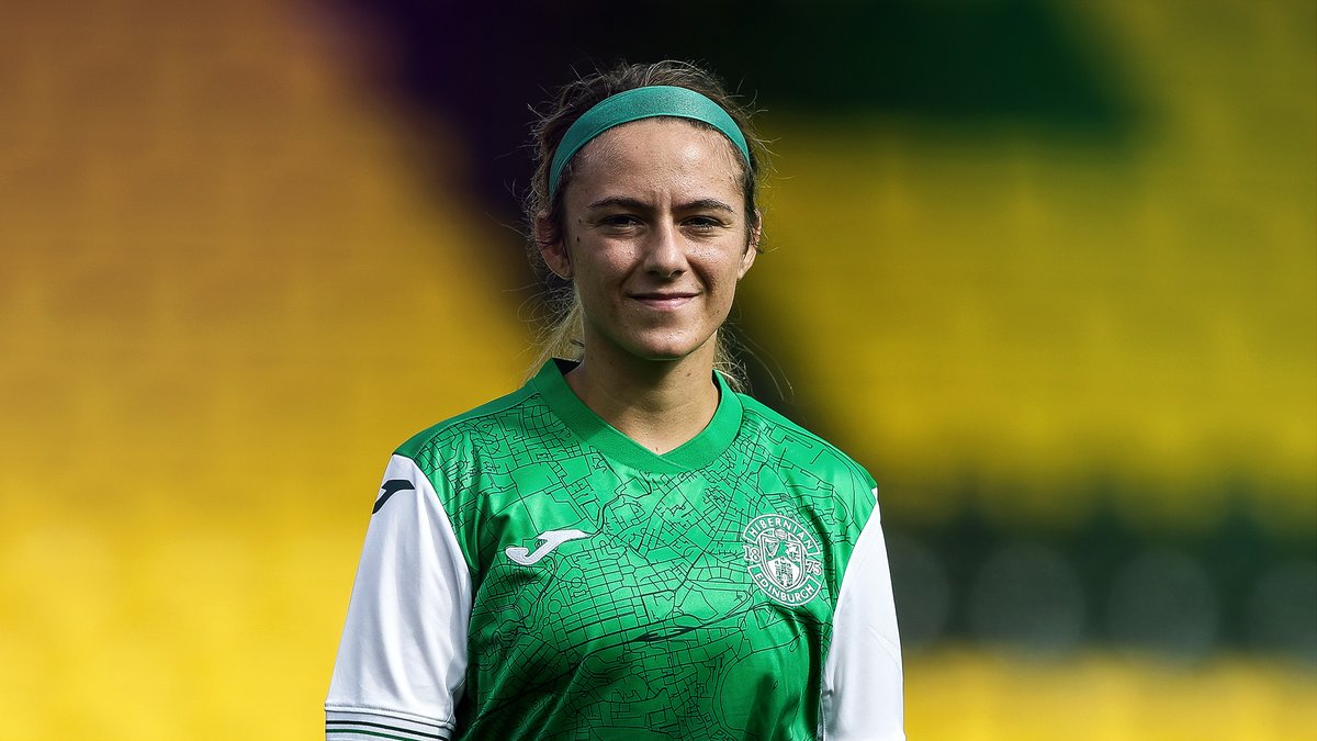 HibernianWomen's tweet image. It was a debut on Sunday for our new number 5️⃣ @xToniMalone!